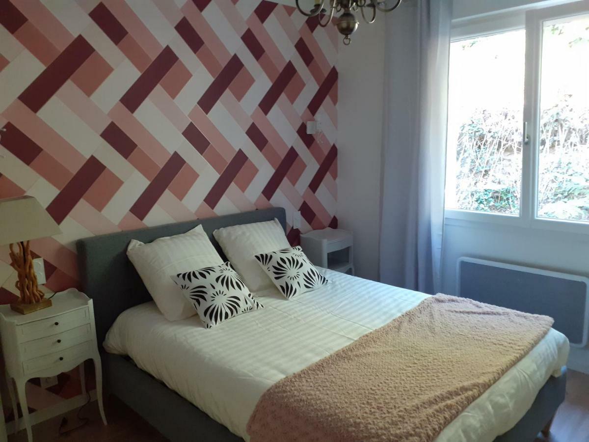 Ma Villa Au Bord De L'Eau Miremont  Exteriör bild